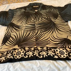 Tommy Bahama Palm Print Silk Hawaiian shirt EUC Jul2501